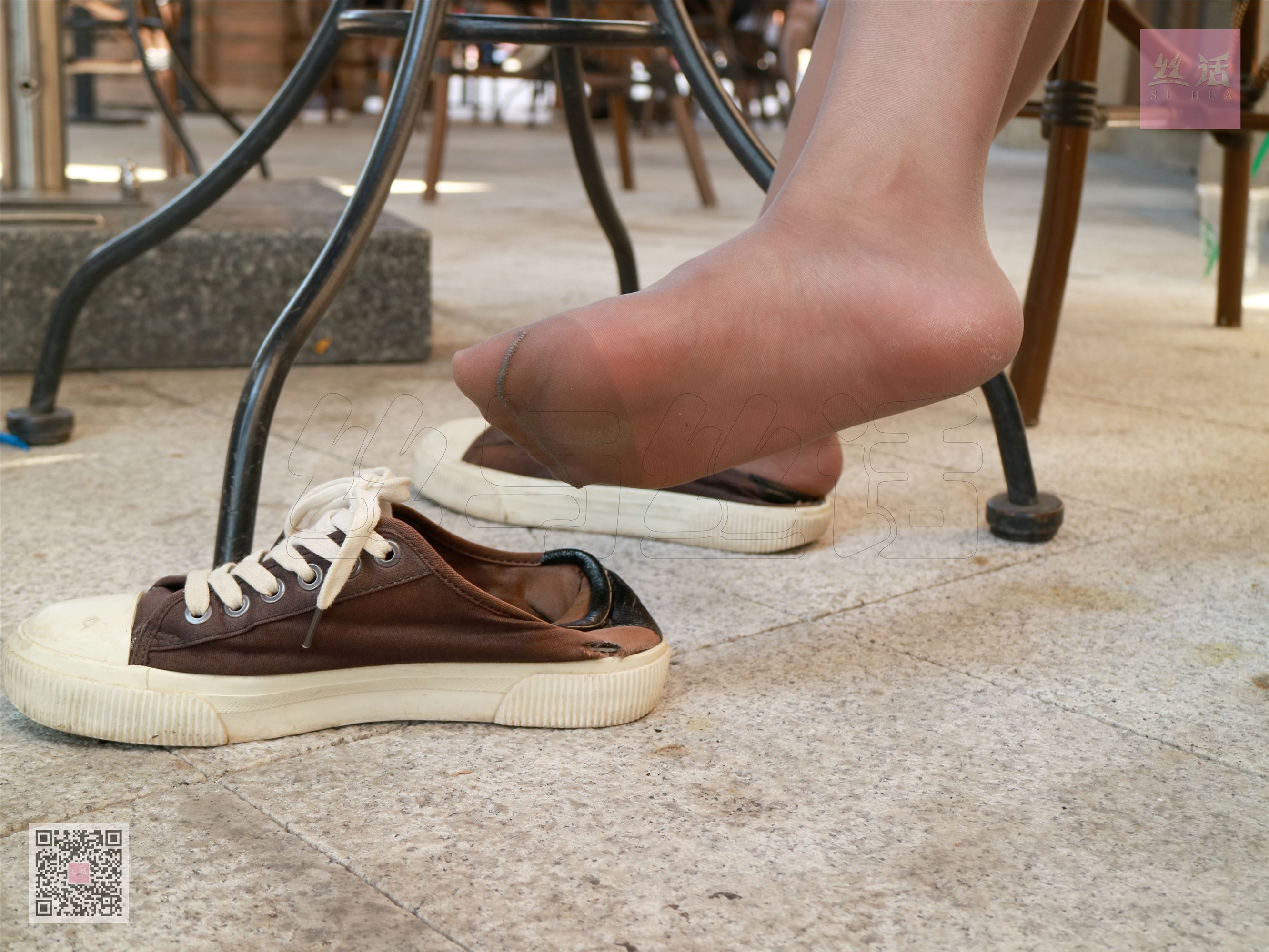 SiHua思话  SH002 嘉欣 闹市区の丝拍